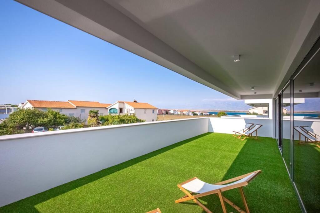 Villa Aurus - Luxury 5 Bedroom Vir Εξωτερικό φωτογραφία